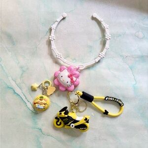 Hello Kitty and Pompompurin Kids Accessory Set